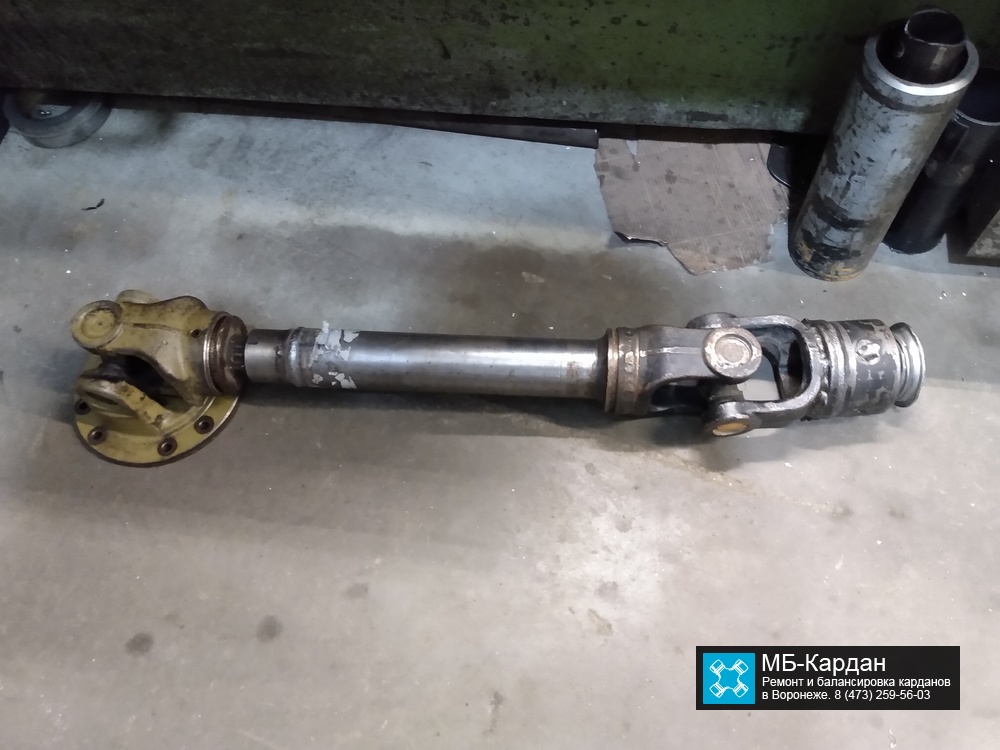 Кардан John Deere